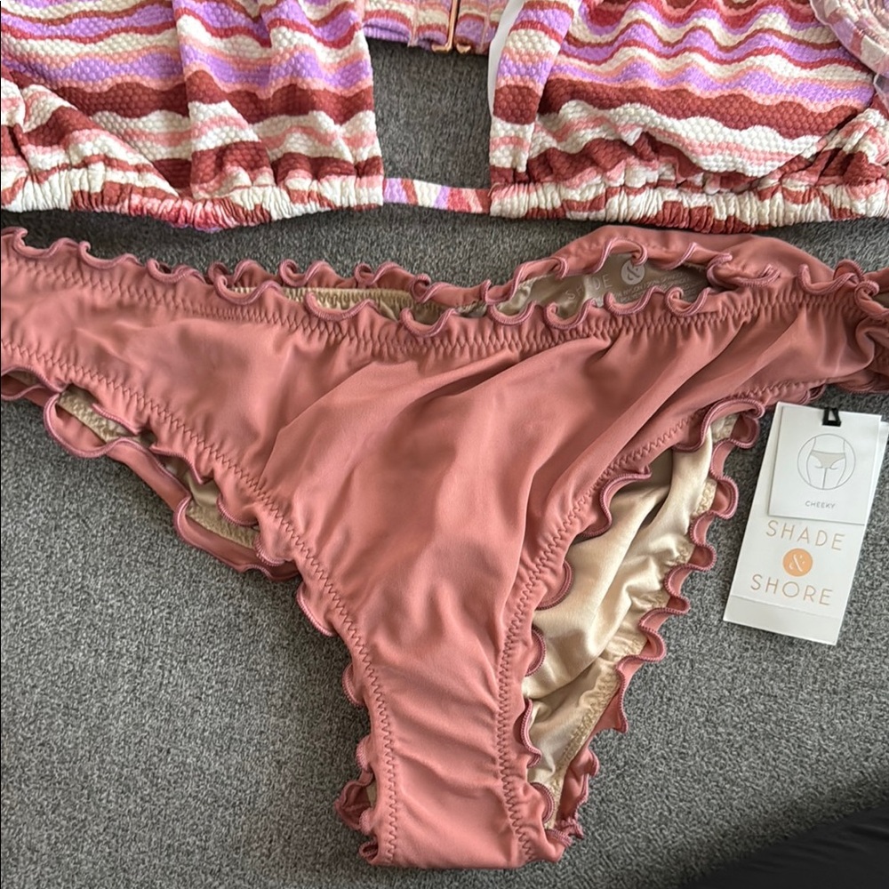 Shade & Shore Pink and Red Ruffle Bikini Set - Picture 4 of 5